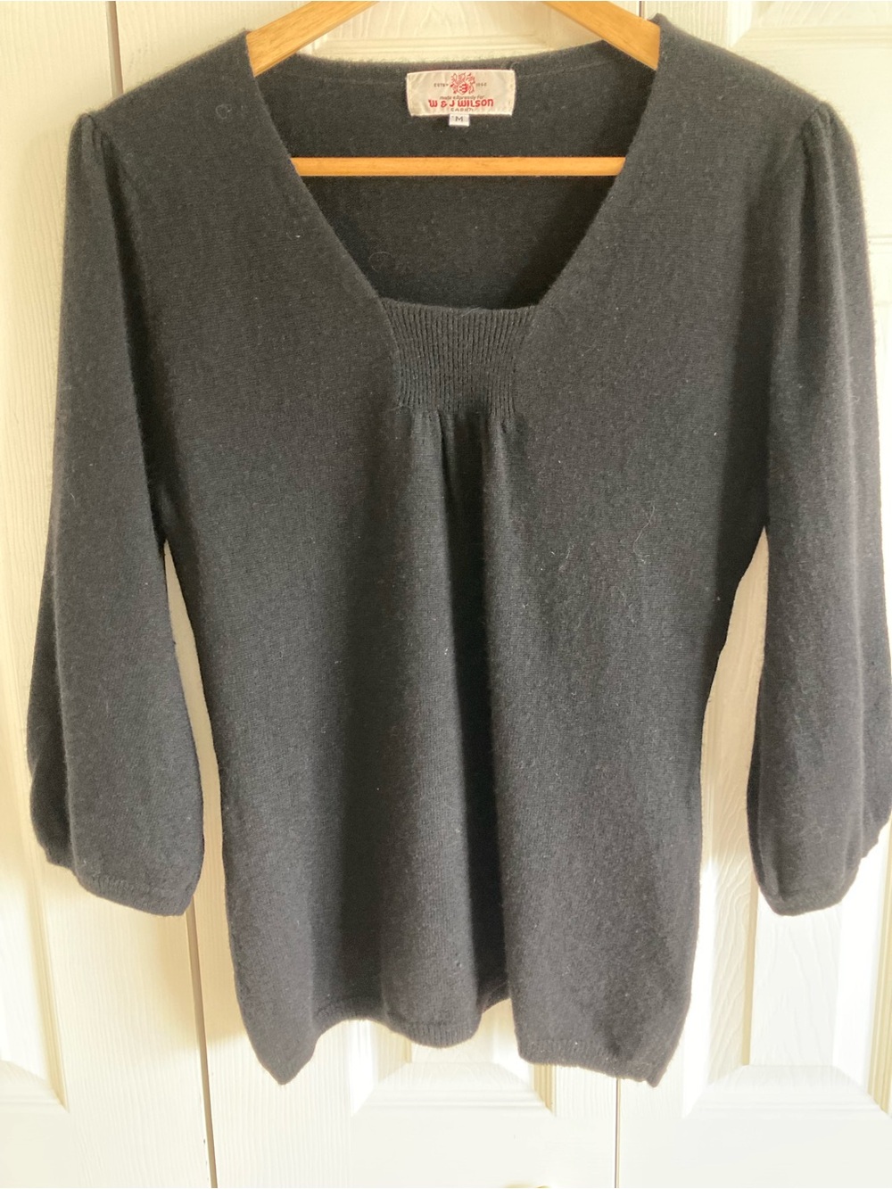 Vintage Black Cashmere Sweater size M W&J Wilson